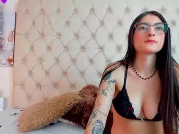 Freechat emilieandblake on Chaturbate
