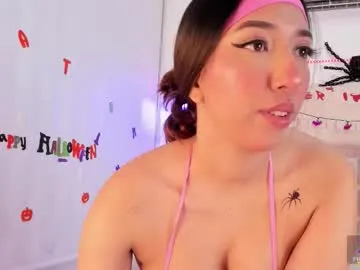 Freechat emily_walker4 on Chaturbate