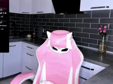 emmavictori on Chaturbate