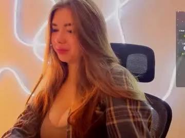 evapuff — GOAL: take off t shirt [0 tokens remaining] mondays sucks #bigboobs #curvy #lovense #natural #young