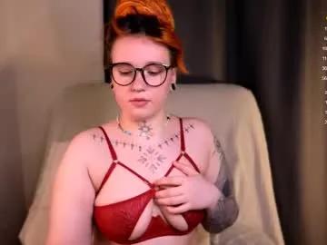 evaredmooon — GOAL: Blowjob  and cum in my mouth [253 tokens remaining] Hello sweet, I'm your moon #curve #biglegs #glasses #tattoo #bigboobs