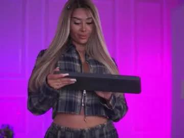 Freechat evazane on Chaturbate