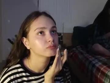 Freechat evi_woow on Chaturbate