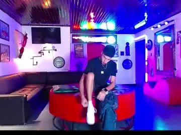 extrangers — GOAL: Cum Show  all boys [4000 tokens remaining] Welcome to my room Extrangers! #feet #lovense #new