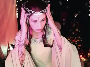 Freechat fairywhore on Chaturbate