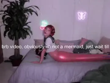 Freechat fairywhore on Chaturbate