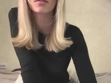 Freechat fflloowweerr on Chaturbate