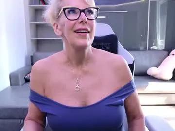 Freechat fitcougarcb on Chaturbate