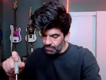 Freechat flanneldong on Chaturbate