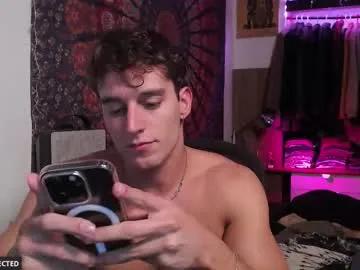folleti7 on Chaturbate 