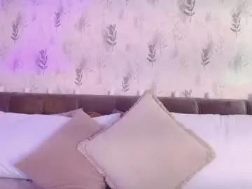 Freechat giaa_ross on Chaturbate