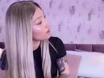 Freechat giaa_ross on Chaturbate