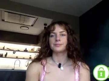 Freechat goddessmiamuse on Chaturbate