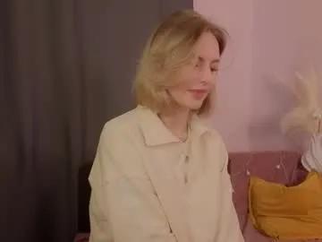 Private gwenkevwitch on Chaturbate