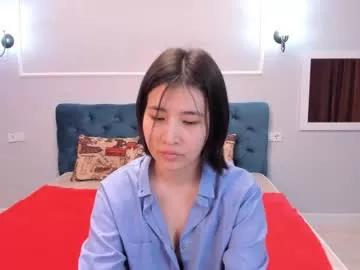 hee_jeen on Chaturbate