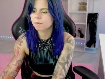 Freechat hellokittyalice on Chaturbate