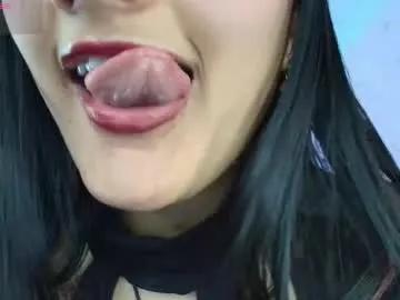 Freechat hinata_21_ on Chaturbate