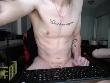 Freechat holenextdoor on Chaturbate