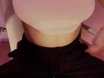 Freechat hollyextra on Chaturbate