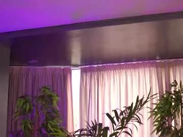 hotbustybabex — Can you choose between my pussy or my tits? My favorite ones 22 44 99 222  - Multi Goal: Big boobs in your face [222 tokens left] #bigboobs #skinny #bigass #tattoos #halloween