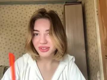 hsiuscherich — GOAL: Lower my shorts and Show a basic belly roll! Hi I'm #new at CB ! Welcome! #shy #18 #blonde #skinny [35 tokens remaining]