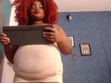 Freechat isabella_brown19 on Chaturbate