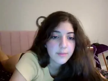 Away italiankittyx on Chaturbate