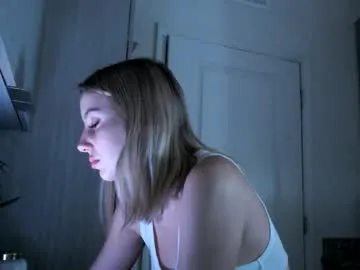 Freechat itsmealexisrae on Chaturbate