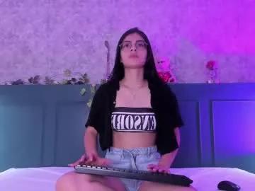 Freechat katiepeach_ on Chaturbate