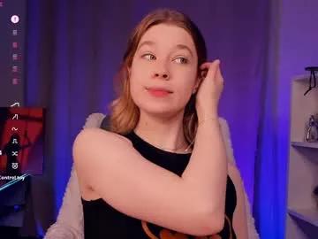 kaylisse — Goal : Gently suck finger   <3 Help me reach 300 likes [33 tokens remaining] #cute #18 #bigboobs #teen #bigass