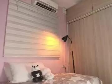 Freechat keila_hott20 on Chaturbate