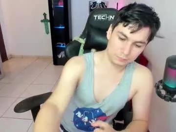 Freechat kevin873s on Chaturbate