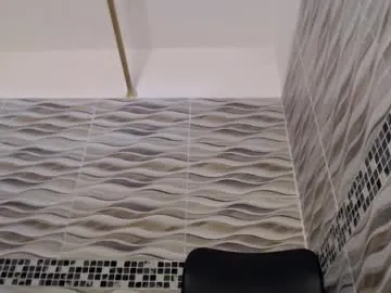 Freechat khloe33 on Chaturbate