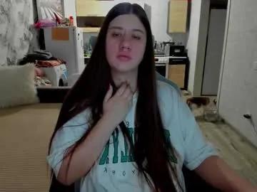 kianna_dior_ — GOAL: pussy close -up 3 minutes [236 tokens remaining] Welcome to my room! #pregnant #bigtits #natural #bbw #milf