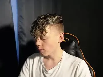 kirill_20_cm on Chaturbate