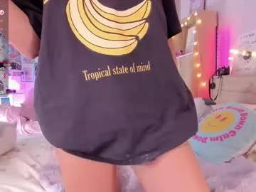 Freechat kittenmoon_ on Chaturbate