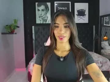 Freechat kitty_collins_ on Chaturbate