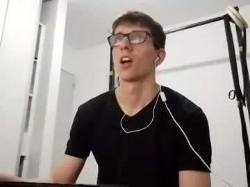 kpo10 — I NEED TO GIVE CUM!! #cum #muscle #glasses #smooth