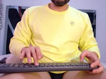 Offline kroy_wood on Chaturbate