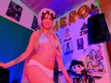 Freechat kyliekandy on Chaturbate