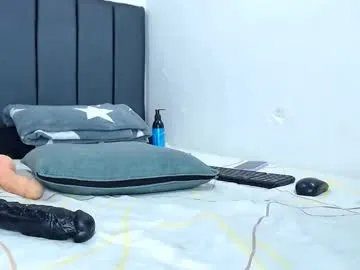 lagersoon — GOAL: ride dildo 40 cm 1000 tips [975 tokens remaining] Welcome to my room! #bigdick #dildo #ass #gay #dirtytalk