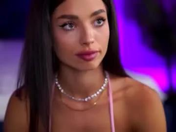 Freechat lalaroze on Chaturbate