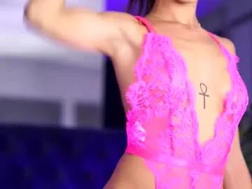 Freechat lalaroze on Chaturbate