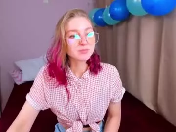 lanadelmaar on Chaturbate