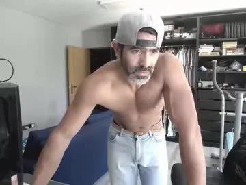 Freechat latino23bom on Chaturbate
