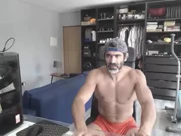 Freechat latino23bom on Chaturbate