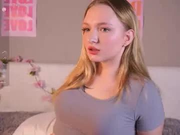 leilavitro — G:tease shorts - Hi ! I am beginner model here  ^ I hope i can open your heart for me ^_^  #new #shy #blonde #18 [28 tokens remaining]