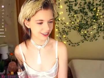 Freechat liliandaniels on Chaturbate