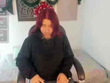 Freechat littlee_red on Chaturbate