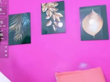 littleebonymommy on Chaturbate 